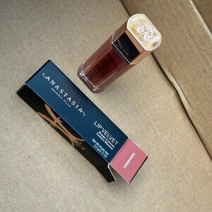 Anastasia Beverly Hills Lip Velvet in Parchment